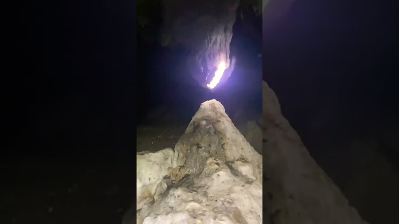 AMAZING CAVE Formation 😱 #stalactites & #stalagmites 🪨 #amazing #explore #cave #alone #fyp #scary