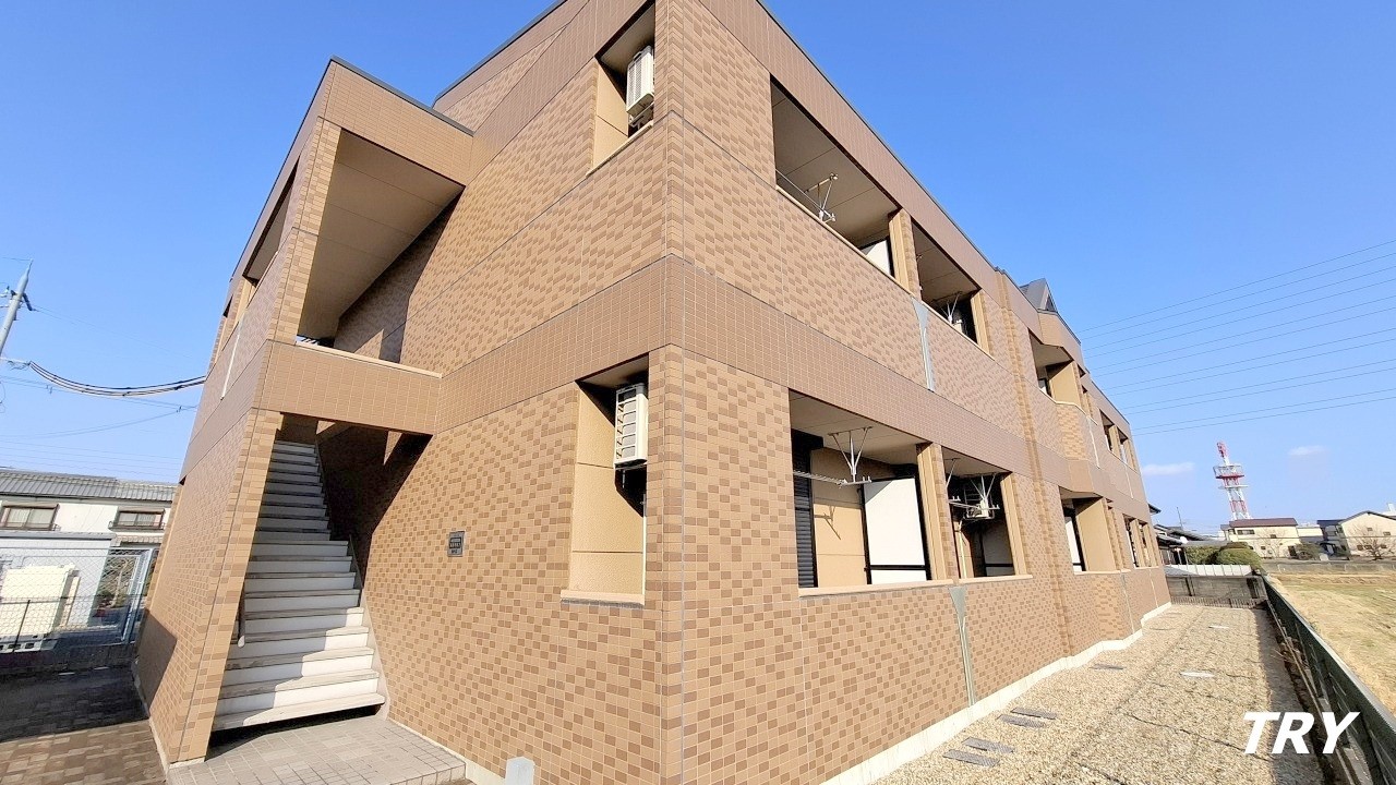 スーパー近く！大和高田市場の1K（南向き2階）【賃貸のトライ】ワンライフ　206