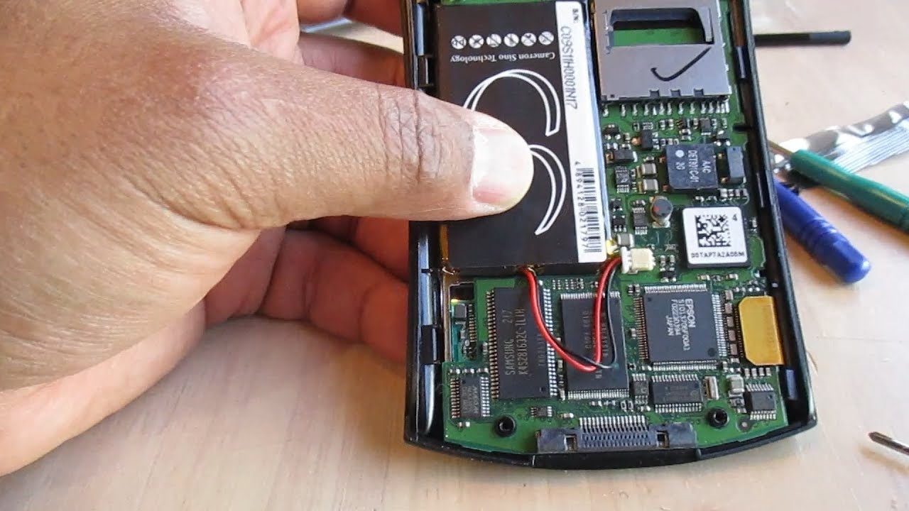 Palm M515 Battery Change for 1G MMCD DSM Datalogging