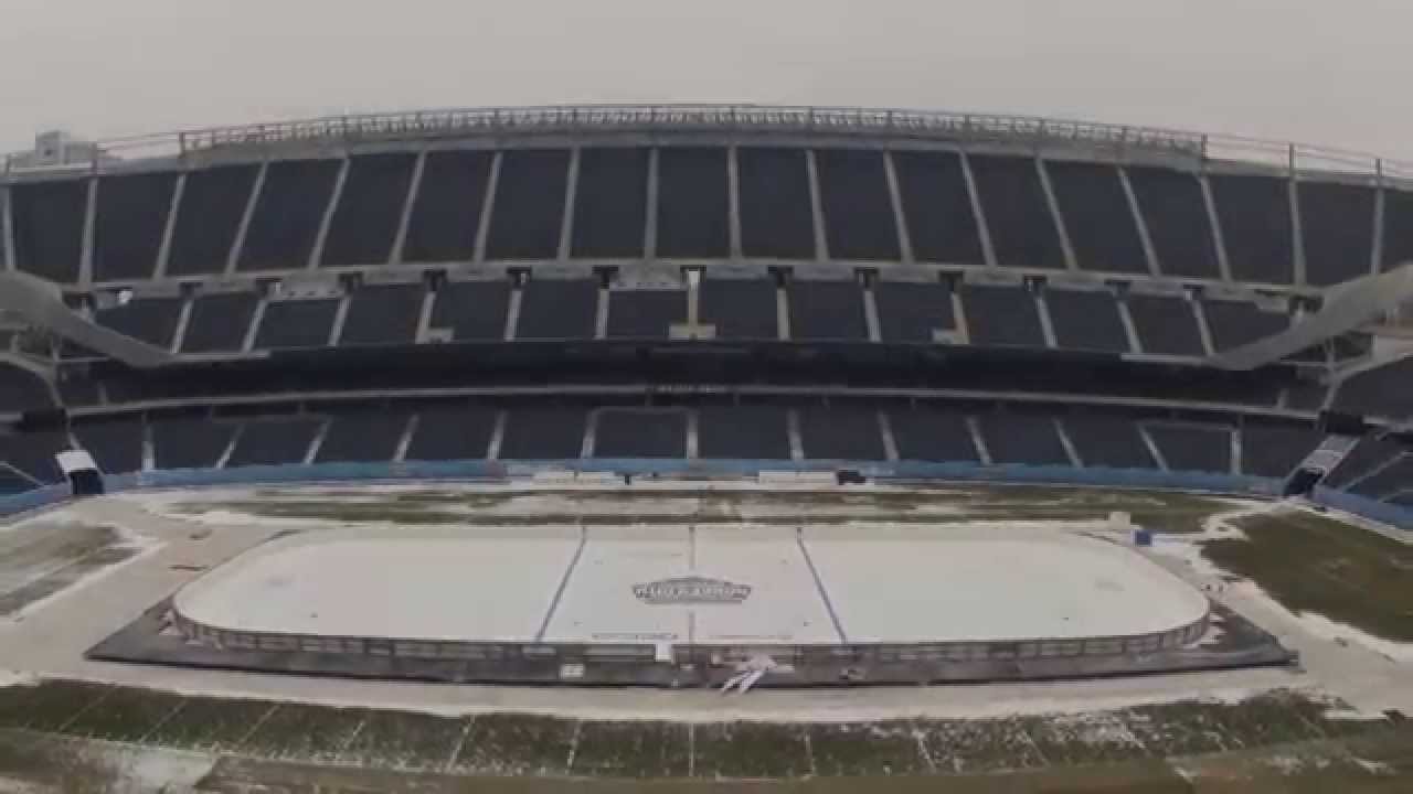 Hockey City Classic at Soldier Field 2013