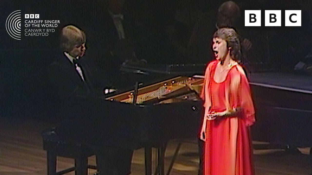 Christine Cairns - De aquel majo amante by Granados (CSOTW, 18th July 1983)