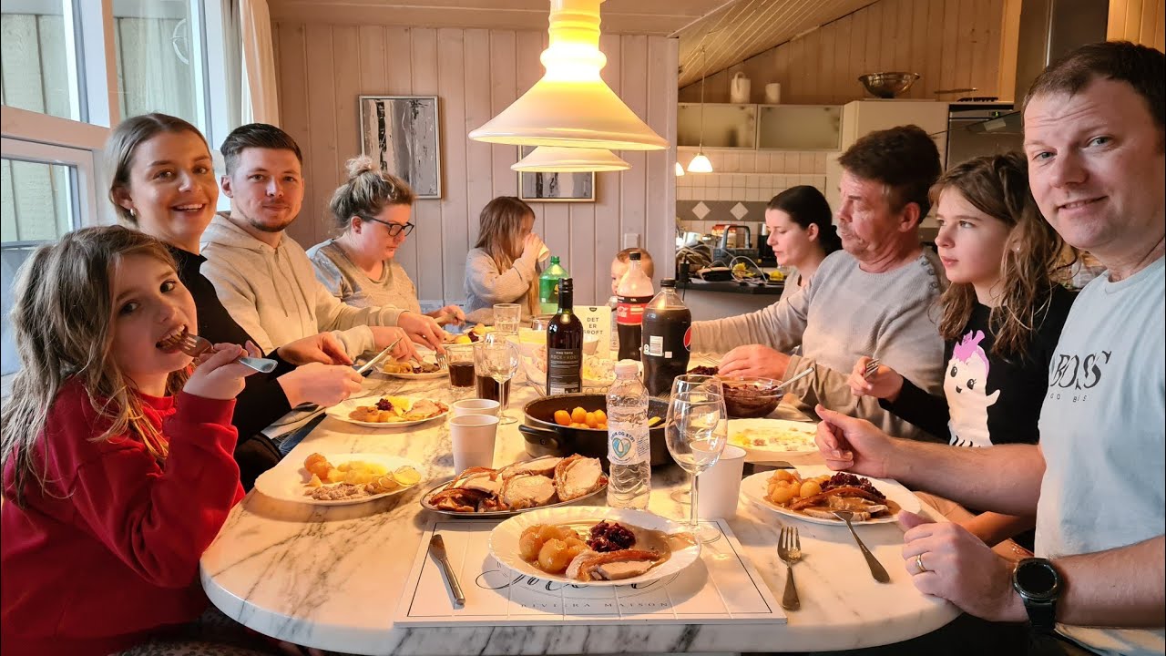 Sommerhuset🏡FANBESØG❤Julemad med familien🍽🎅