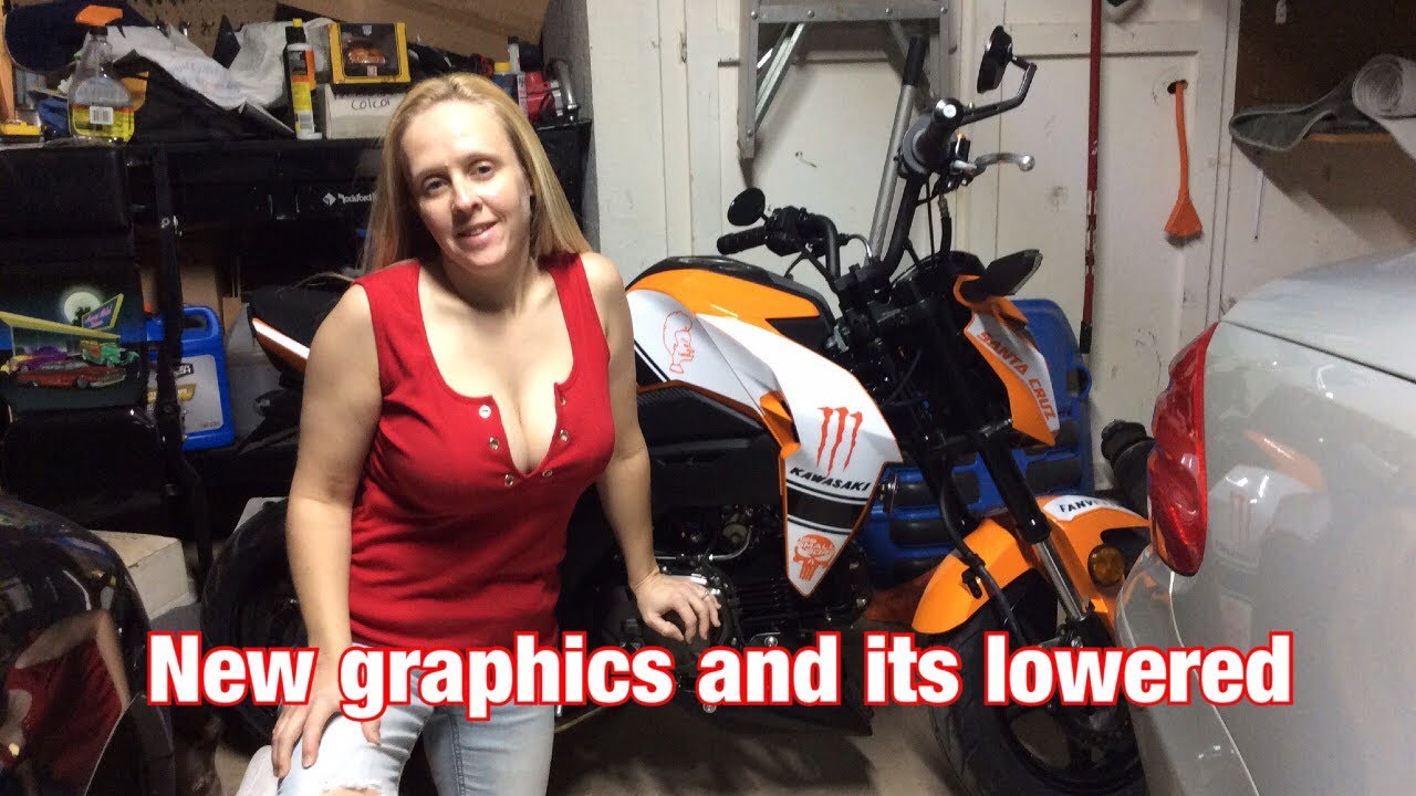 Kawasaki Z125 pro gets lowered and graphics