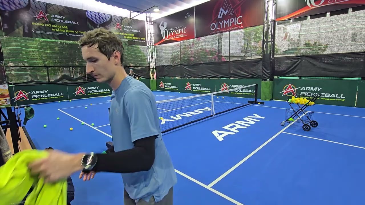 BEST DRILL TO IMPROVE YOUR DROPS | Pickleball Routine #1