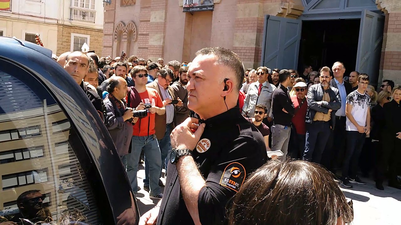 Despedida de Cádiz a Juan Carlos Aragón