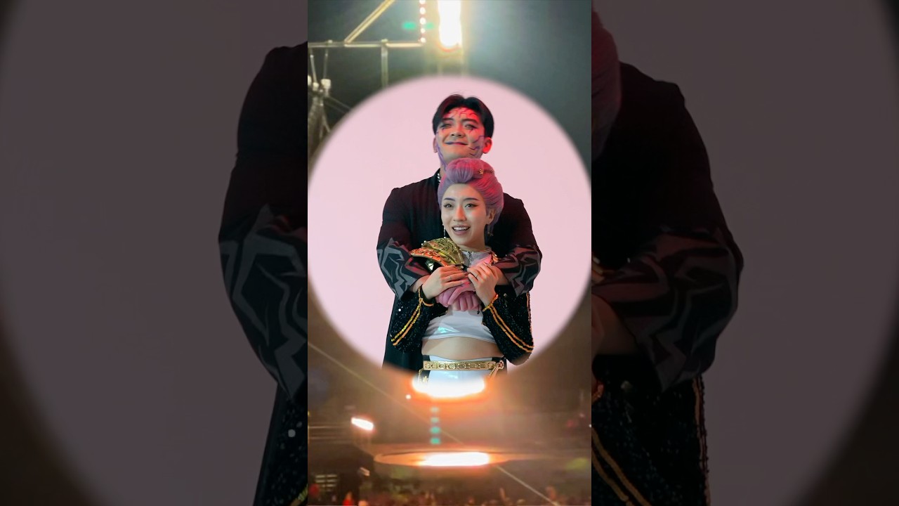 #rujinu CAUGHT at Coldplay concert @StellaChuu
