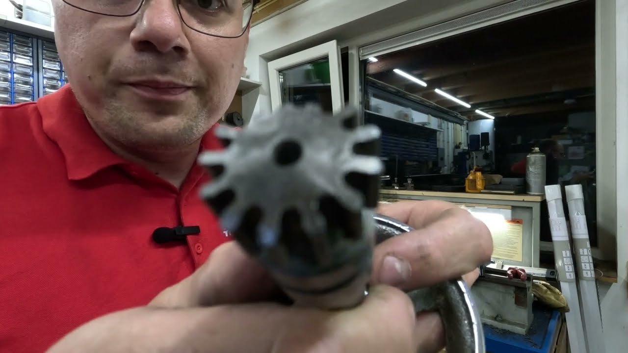 LATHE broken! HBM 450 gear worn out!