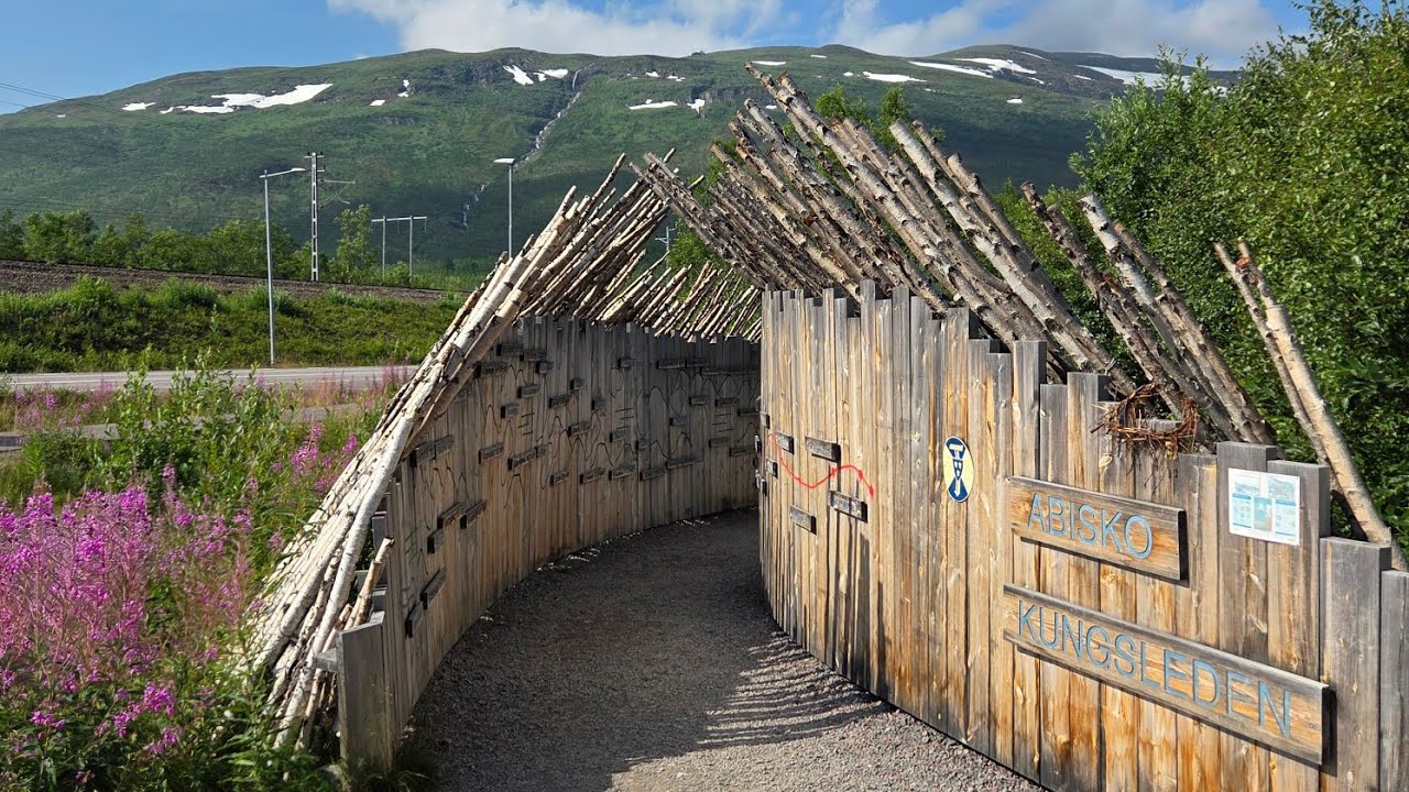 Kungsleden, Day 1. Abisko - Abiskojaure.