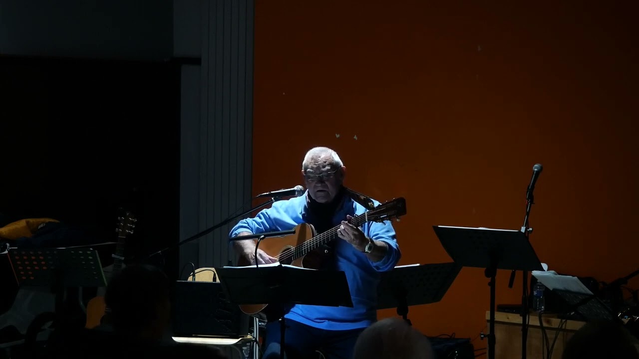 Gérard Thibault chante 