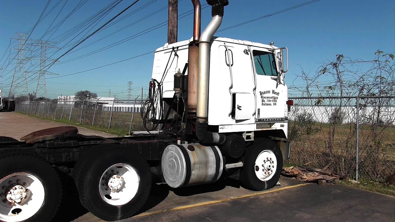 Classic Cabovers 1978 International - Abandoned....Will it Run?