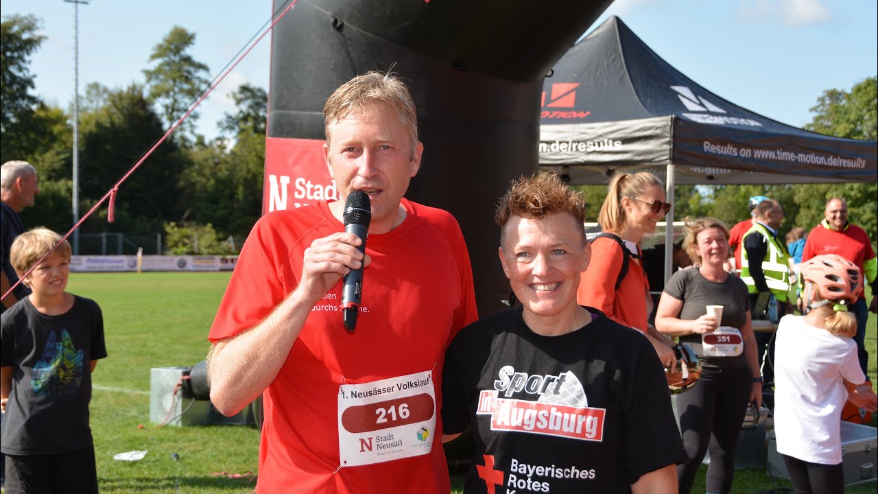 Neusässer Volkslauf 2023 im Lohwaldstadion Neusäss mit Tina Schüssler & Bgm. Richard Greiner