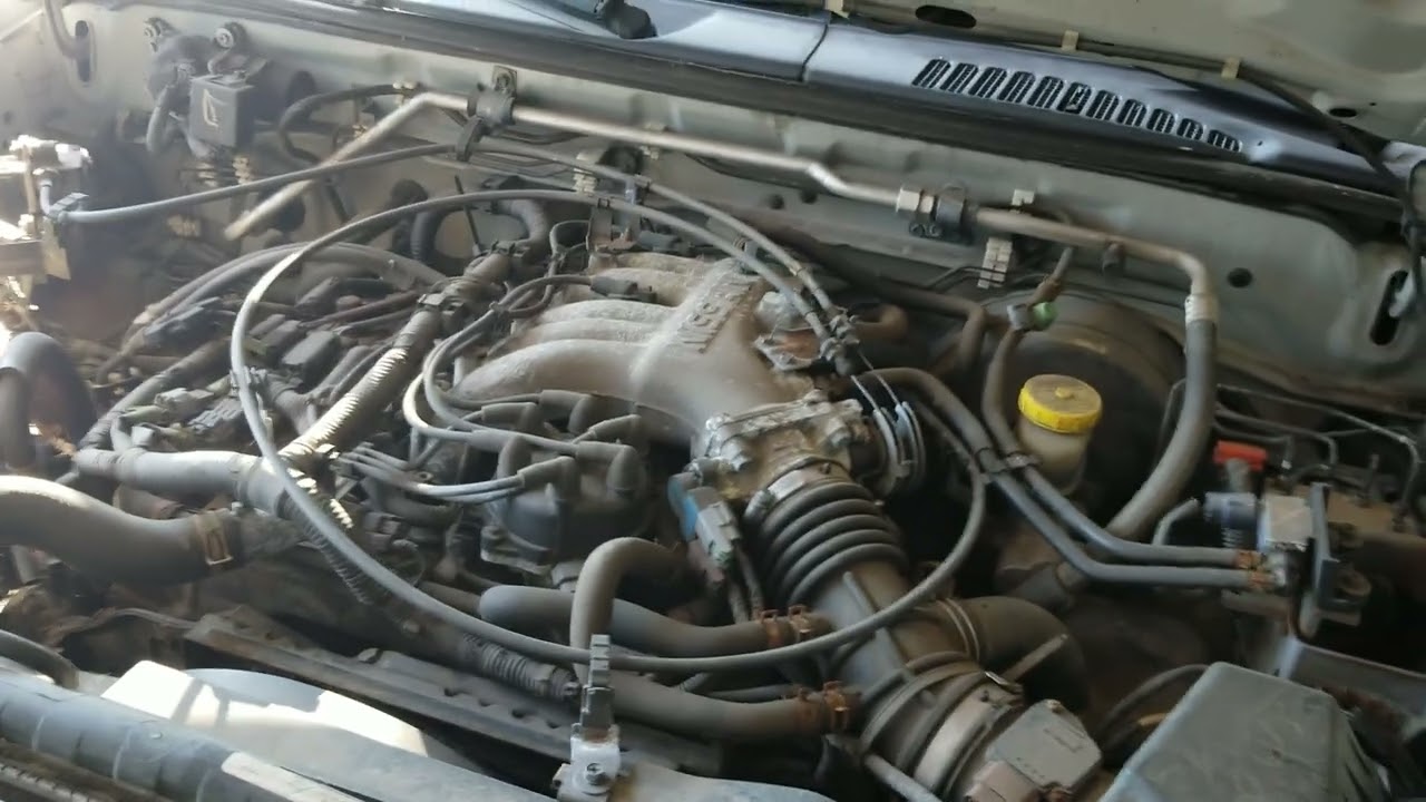 2001 Nissan Frontier 3.3L stock # 0124552