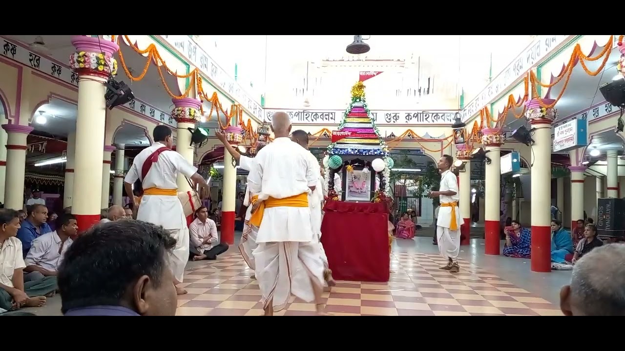 Hare krishna nam kirtan by Joy Narayan Roy.জয় নারায়ণ রায়,প্রভাতী সংঘ, আসাম, ভারত।(ভাইরাল কীর্তন)