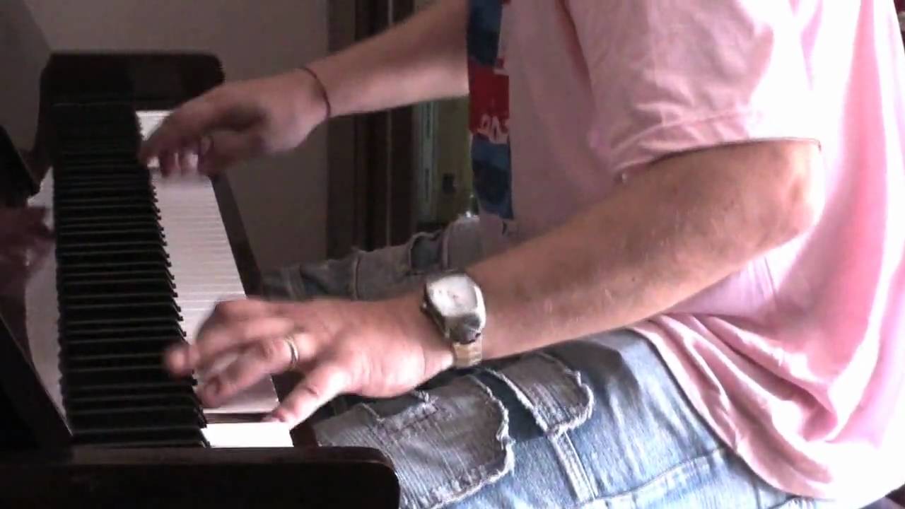 WRING THAT NECK (Deep Purple) AT PIANO