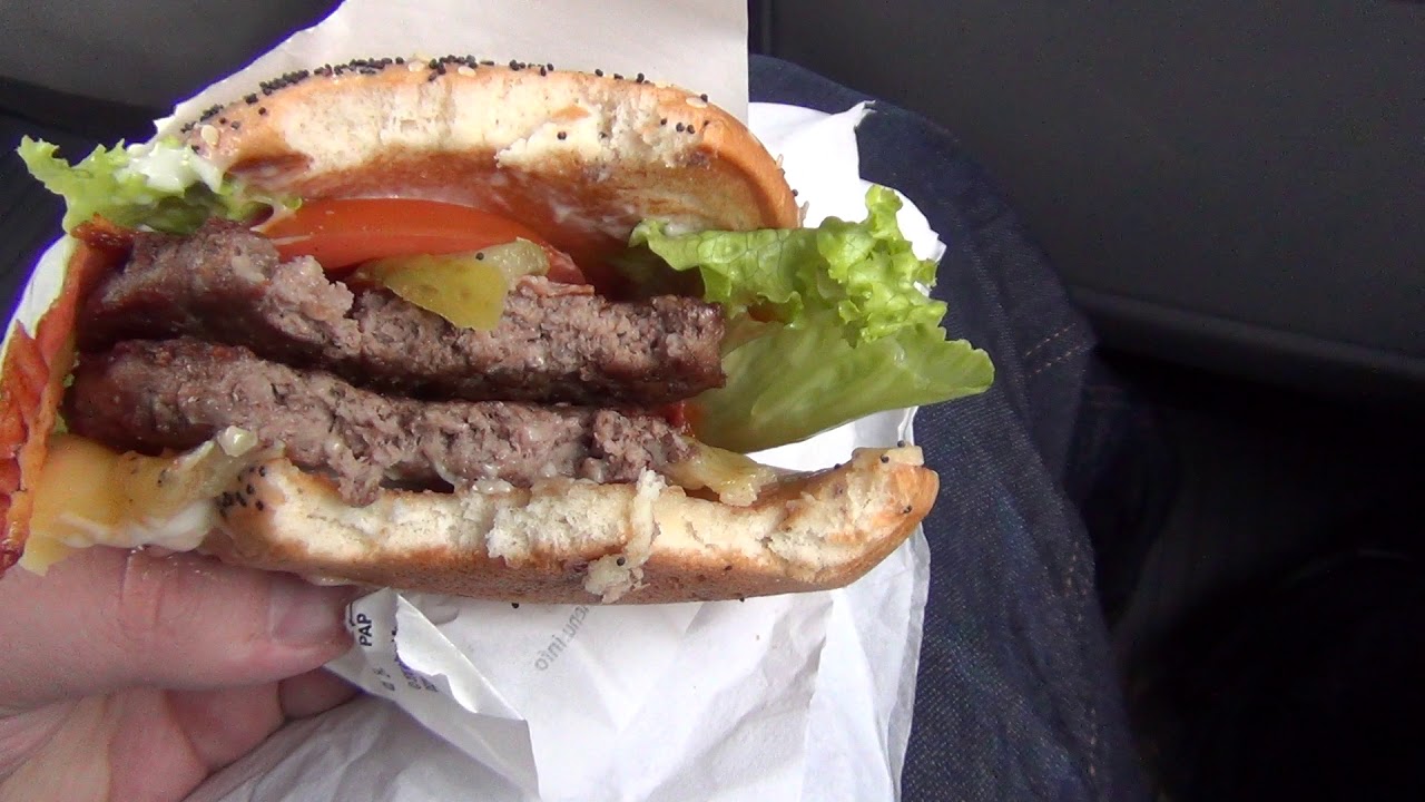 Testissä Maestro Roast (McDonald's)