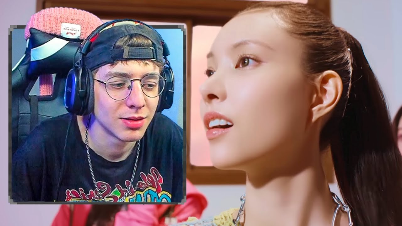 JAKO REACCIONA a TICK TACK MV - ILLIT