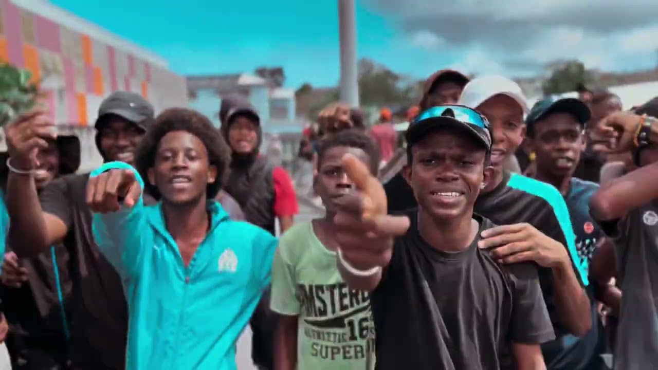 VALDE RIBALA BALA STADE YAWO (Clip OFFICIEL)