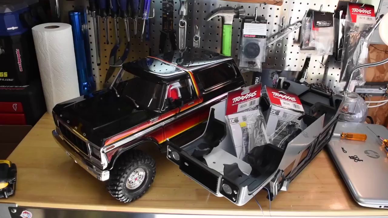Traxxas TRX4 Bronco Rock Lights and Defender Light Install