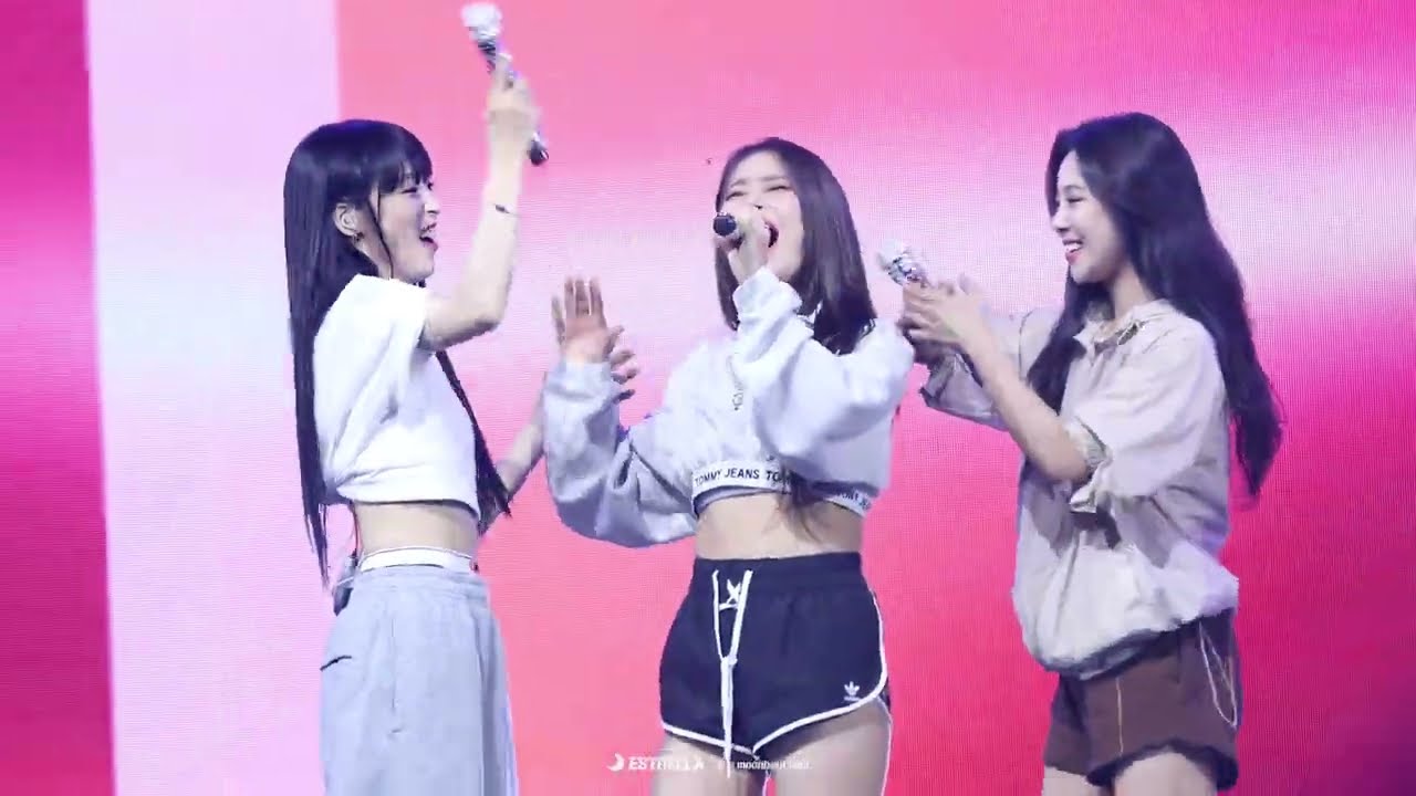 [4K] 221011 마마무 문별 'MIC ON' 쇼케이스 Better 직캠 (Mamamoo moonbyul Better fancam)