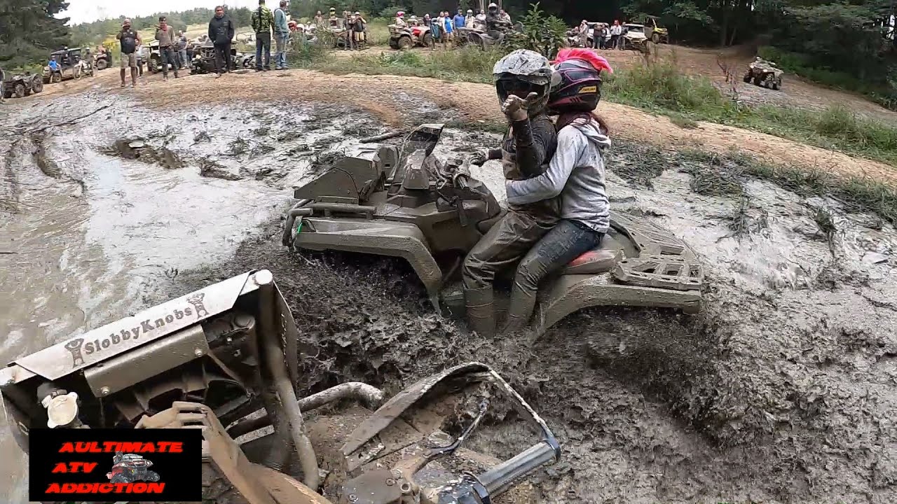 TRAIL AND MUD HOLE ..... LIFE IS GOOD!
