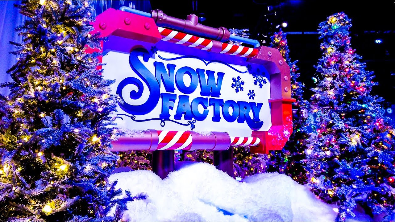 SO. MUCH. CHRISTMAS. is happening at Gaylord Palms, Orlando!