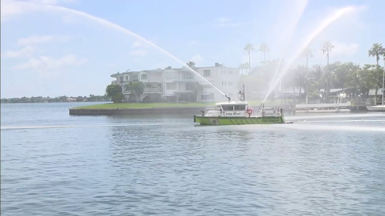 Fireboats deployed in South Florida waters in attempt to help sudden fish kill