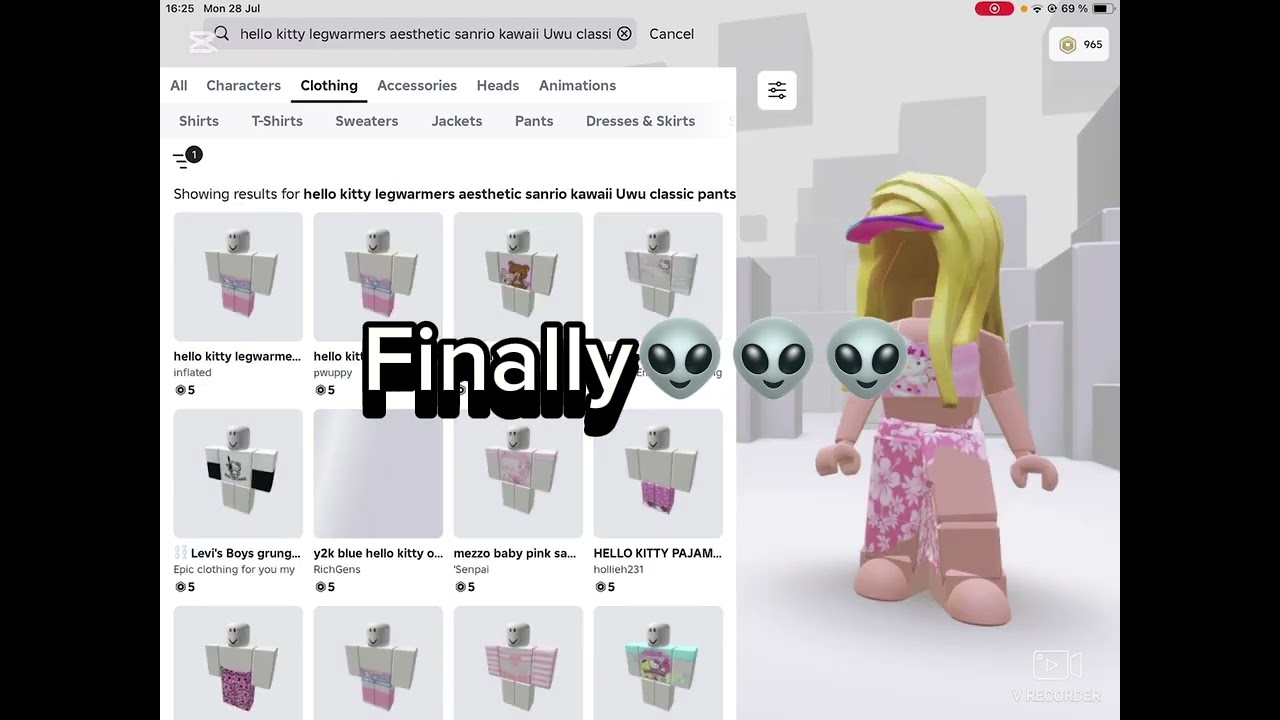 Roblox 1040 Robux shopping spree (it was my first time buying robux so I was tooooooooo excited)