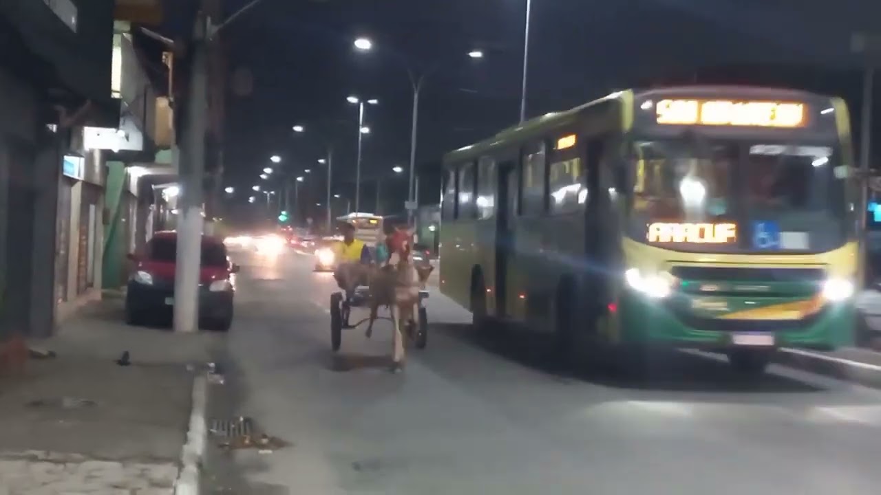 MOTORISTA ATENTO A MOVIMENTAÇÃO NA PISTA!