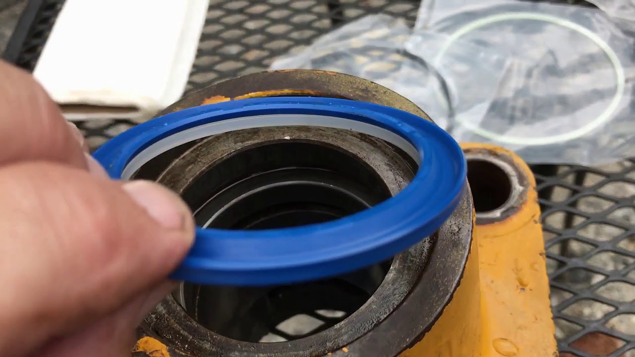 Tilt Cylinder Rebuild Part 2