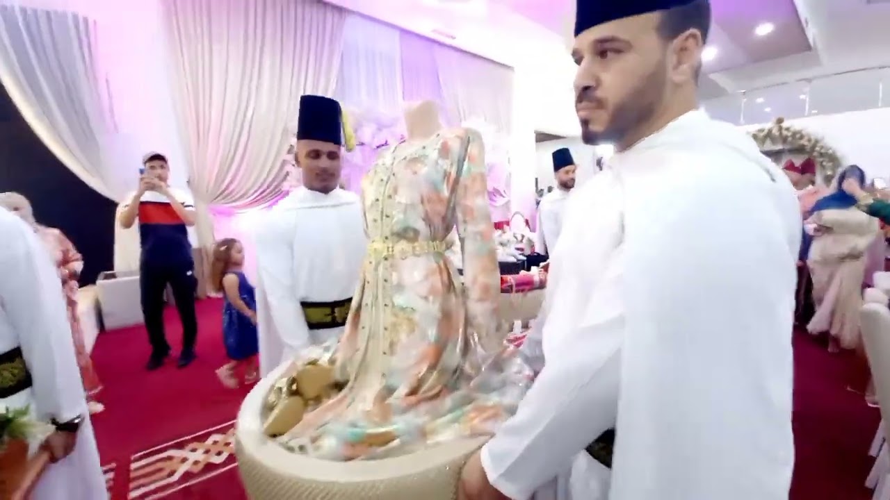 دفوع عرس سوسي. بالرفاه  و  البنين إنشاء الله.