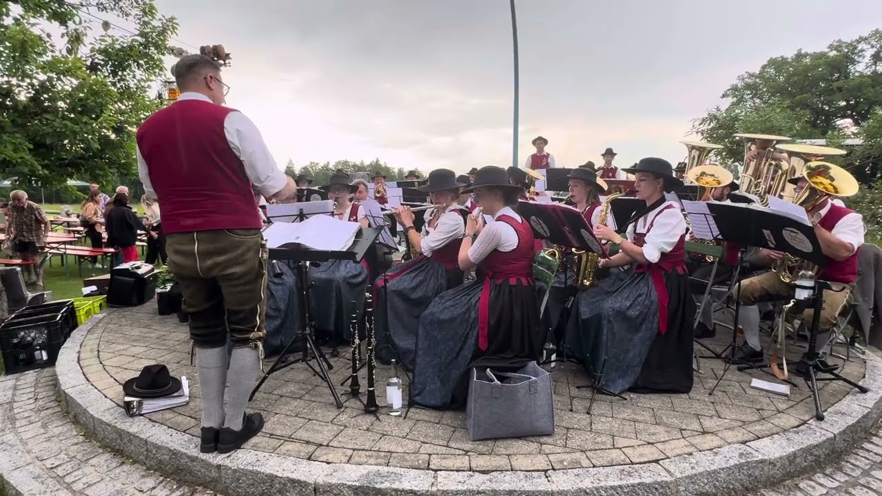 Musikkapelle Missen-Wilhams, Video 7 am 06. Juni 2024, beim Waldhäusle Waltenhofen,