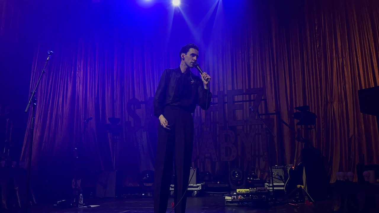 Stephen Sanchez Performs “Silver Bells” LIVE at House of Blues 12.11.23 Orlando, Florida