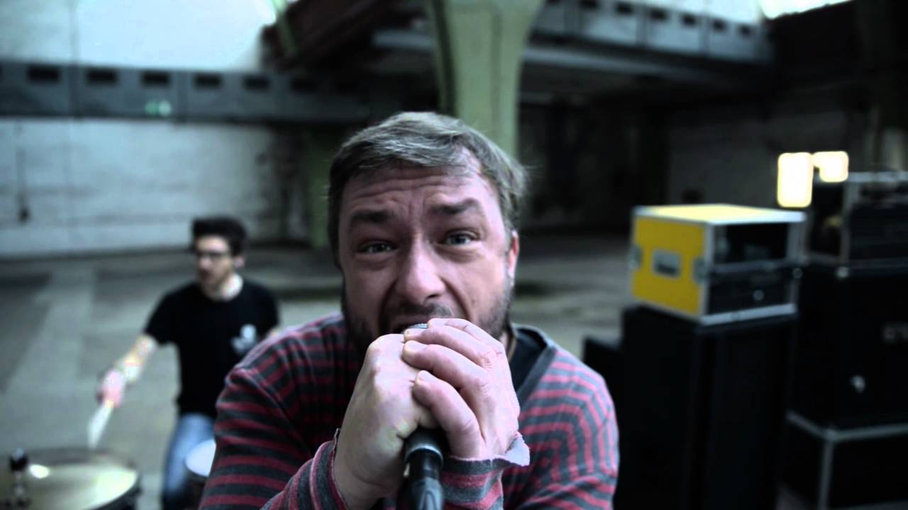 Fahnenflucht - Kapital (Official Video) - Aggressive Punk Produktionen