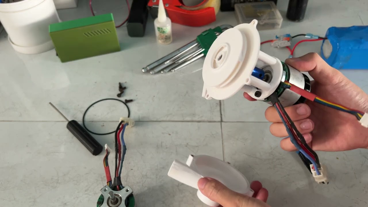Động cơ 3 pha 12V - 21V chế bơm nước 