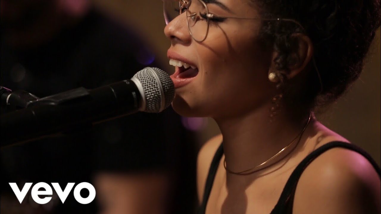 Espalhe Amor - Tori (WME/VEVO)
