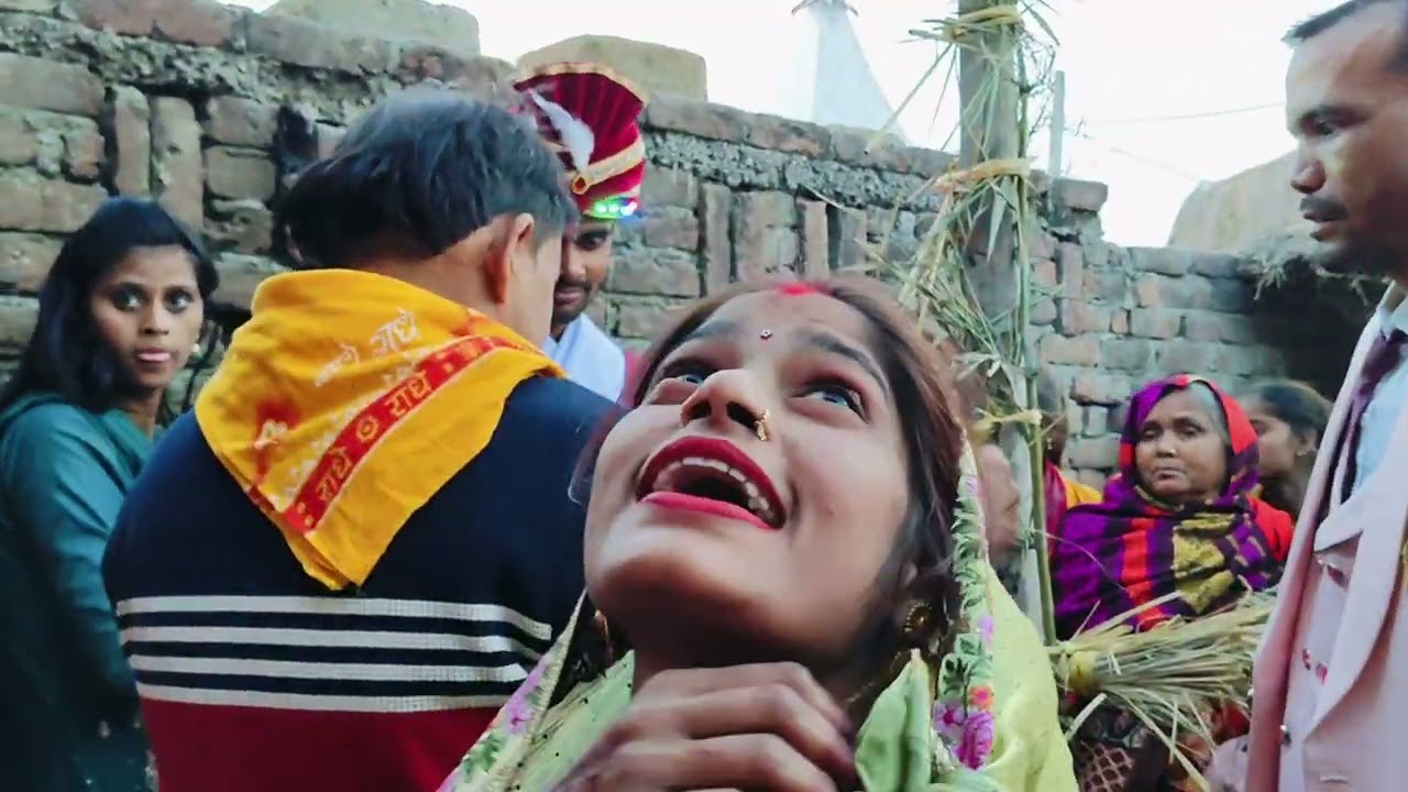 बुआ के लड़के की शादी में आए हम लोग 🙏🙏👍👍