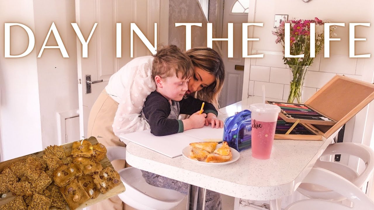 DAY IN THE LIFE 🌷 CLEAN WITH ME | HOME BARGAINS HAUL & LOTS OF BAKING! 🧁