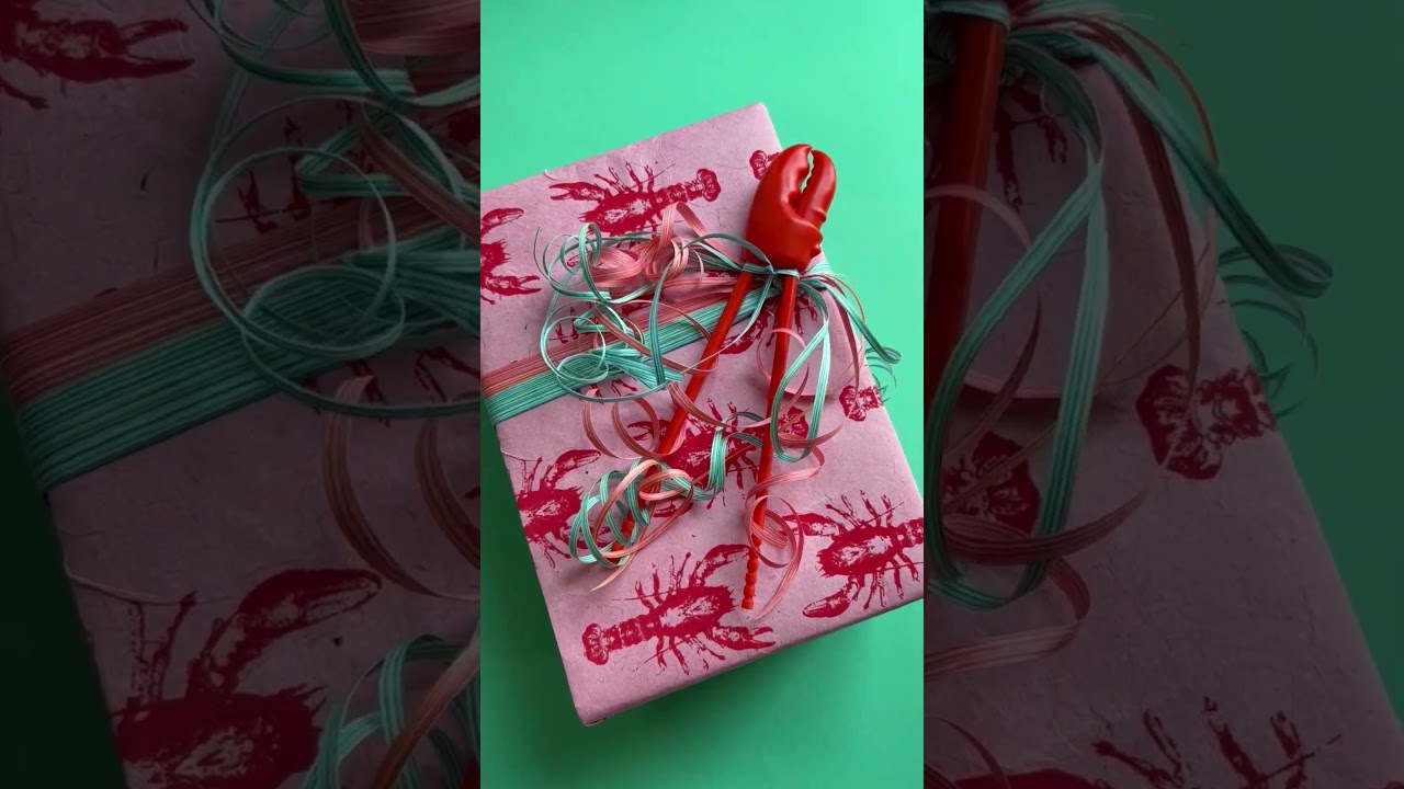 Lobster Summer Gift Wrap Inspiration with Gift Topper
