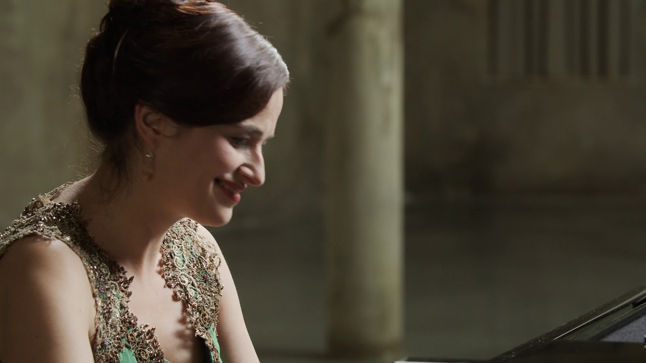 Dora Deliyska plays The beautiful blue Danube of J.Strauss, Schulz-Evler