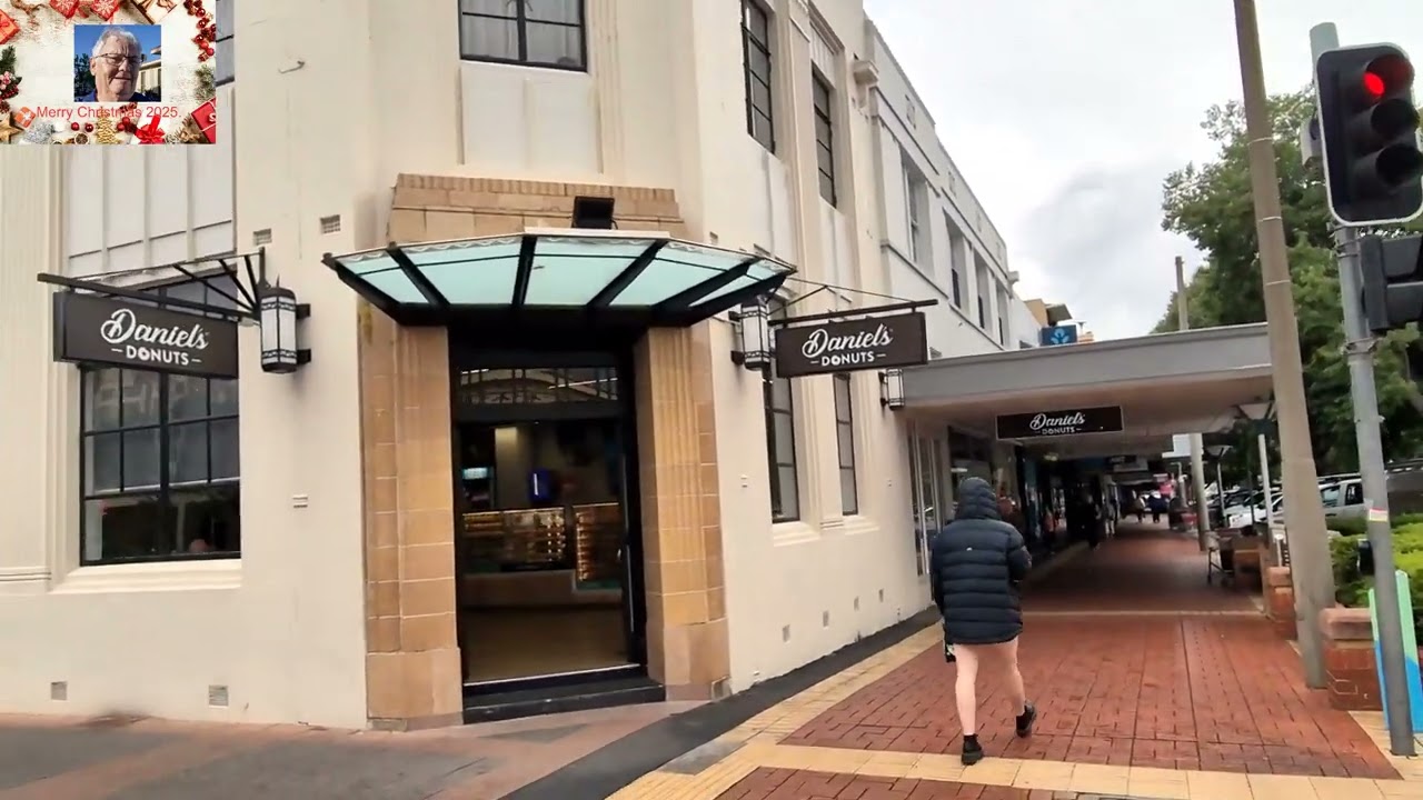 Sounds of Dean Street Albury NSW 1st December 2025.
