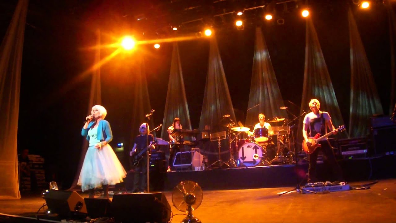 Blondie - What I Heard (live in Dublin 2011) [FullHD]