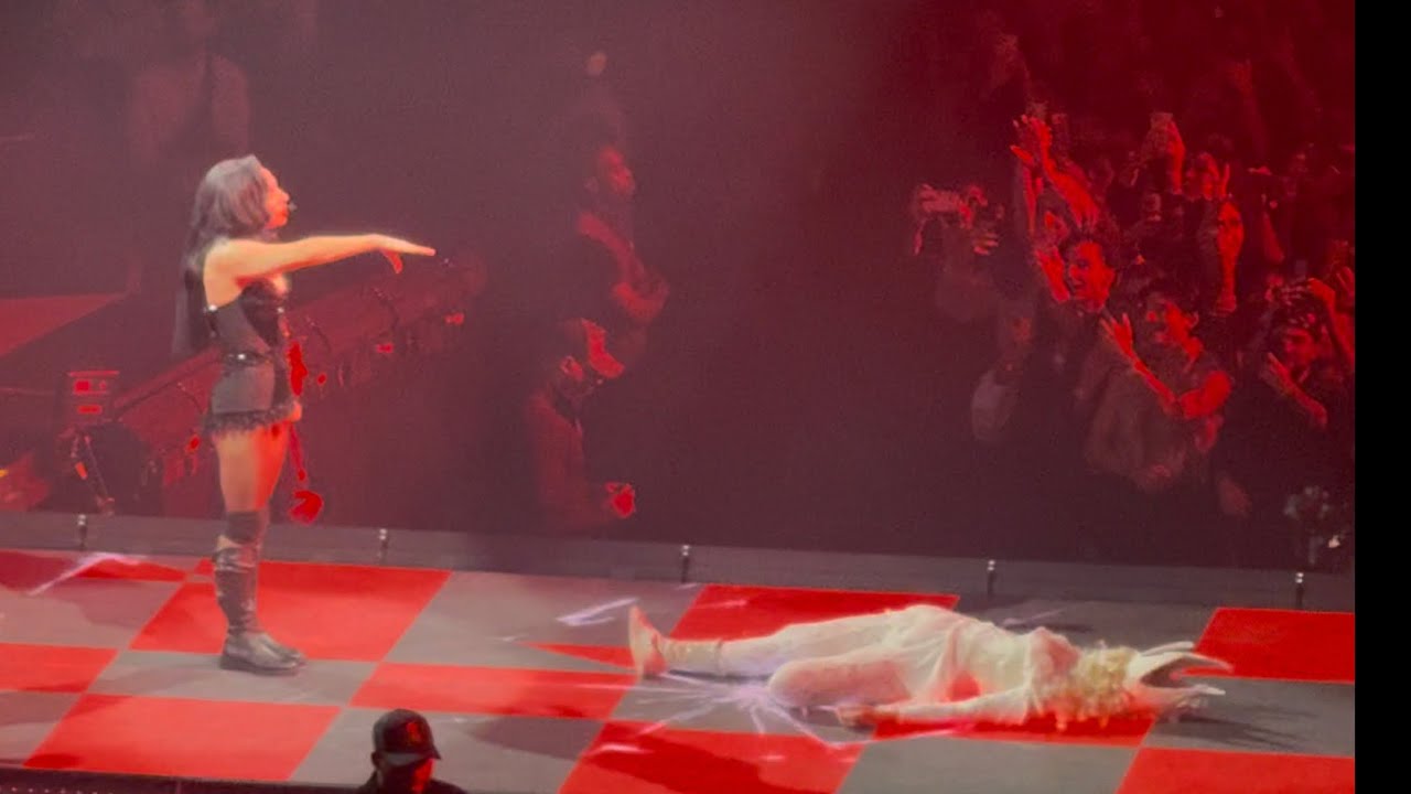 Lady Gaga - Poker Face (Live The MAYHEM Ball at Accor Arena, Paris 22/11/2025)