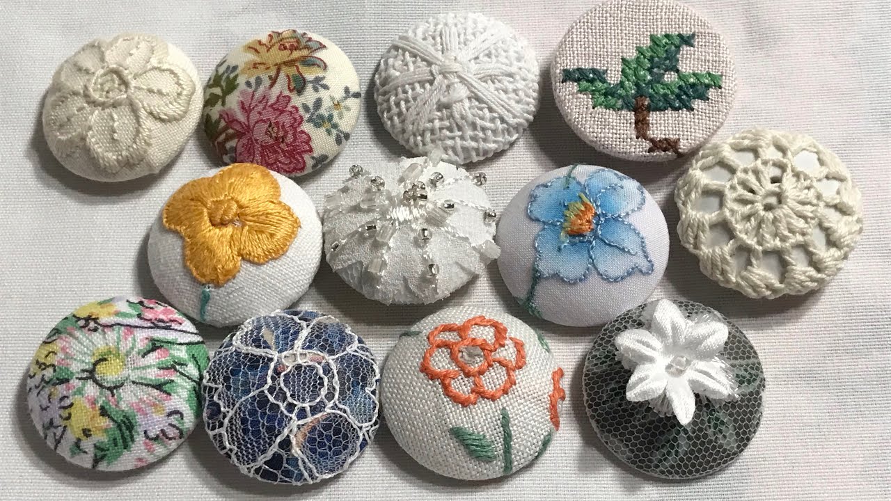 DIY easy no kit fabric covered buttons tutorial - vintage style  #roxysjournalofstitchery