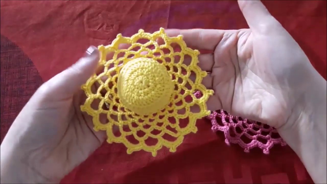 Cappellini Uncinetto  Portaconfetti / Bomboniera