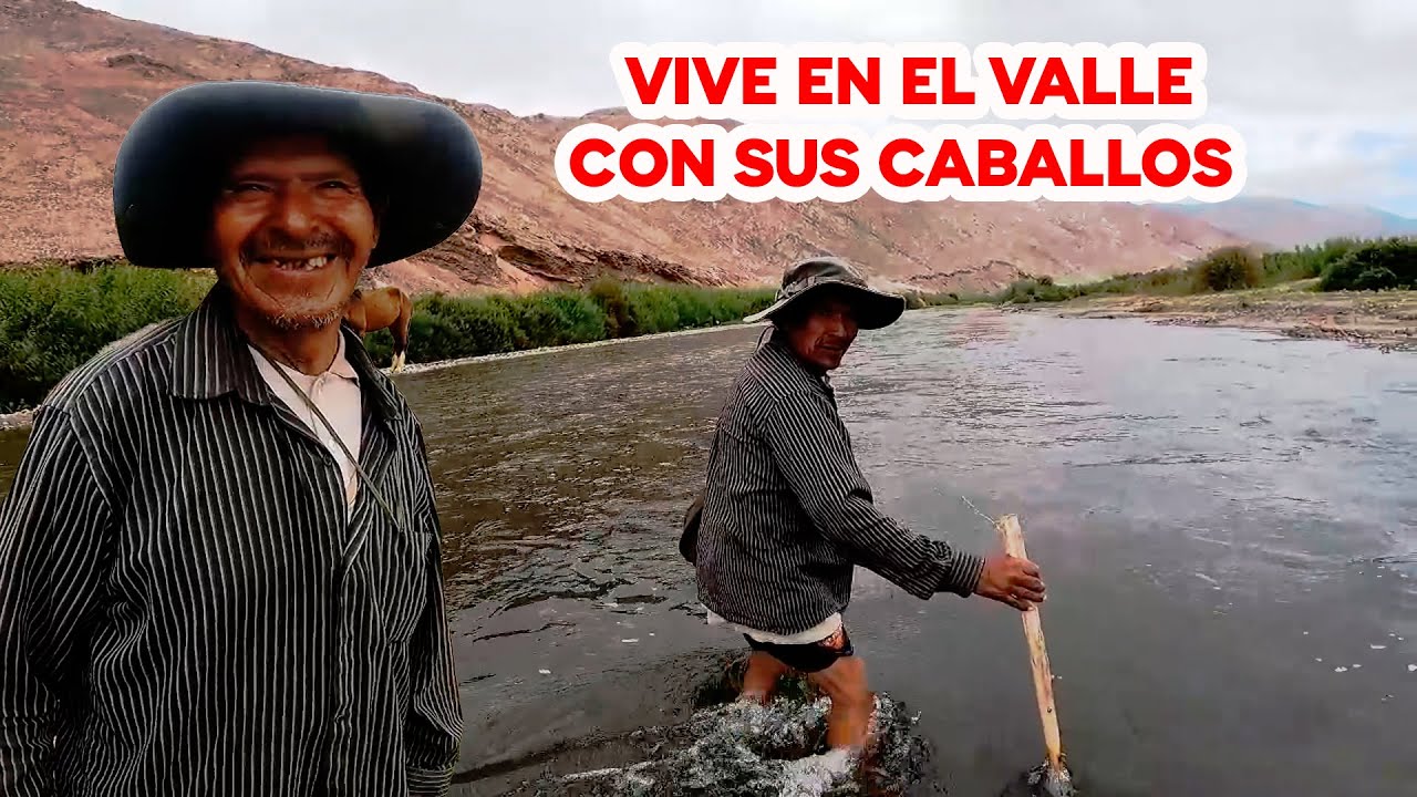 No CAMBIARÍA VIVIR en el CAMPO para irme a la ciudad. Don Angel VIVE SOLO y FELÍZ lejos de todo.