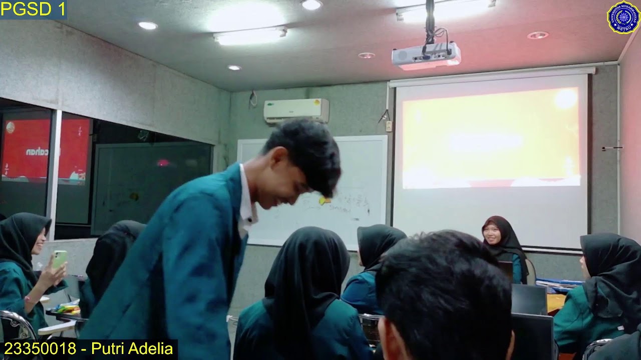 23350018 - Putri Adelia