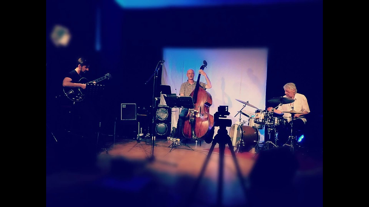 BBS Jazz Trio - Softly as in a Morning Sunrise