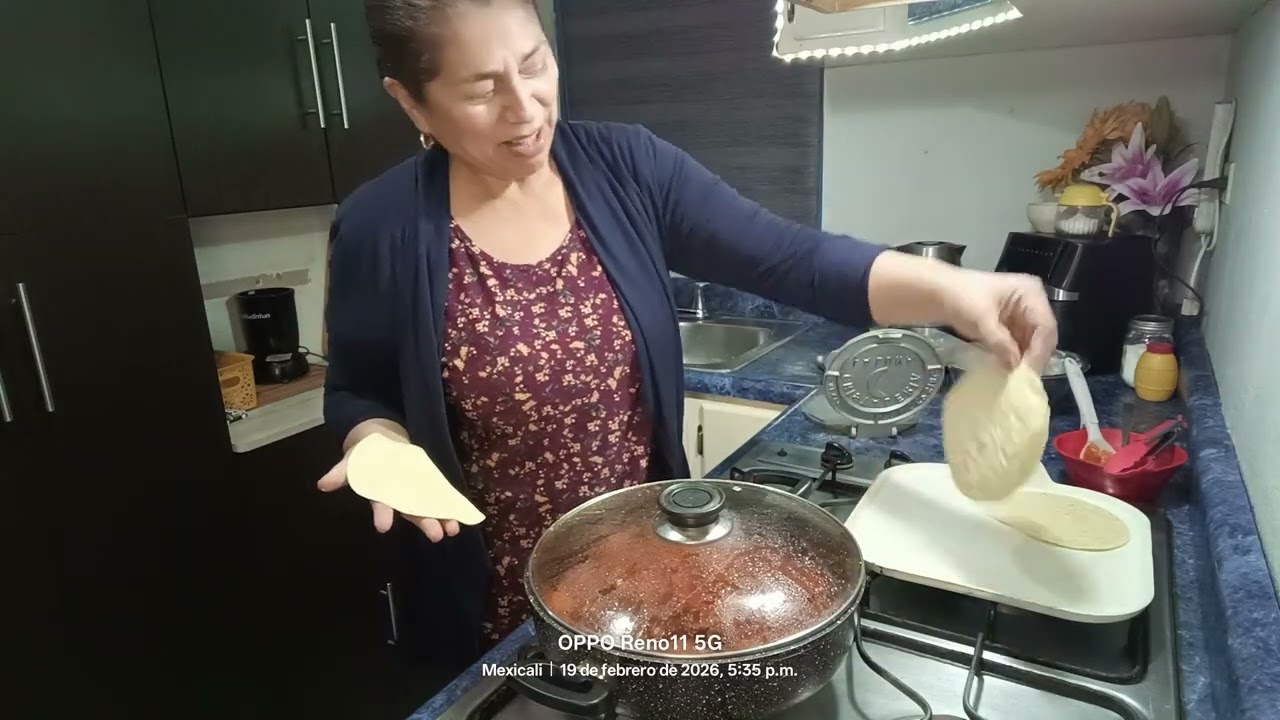 Rica Comida con tortillas de maíz 😋