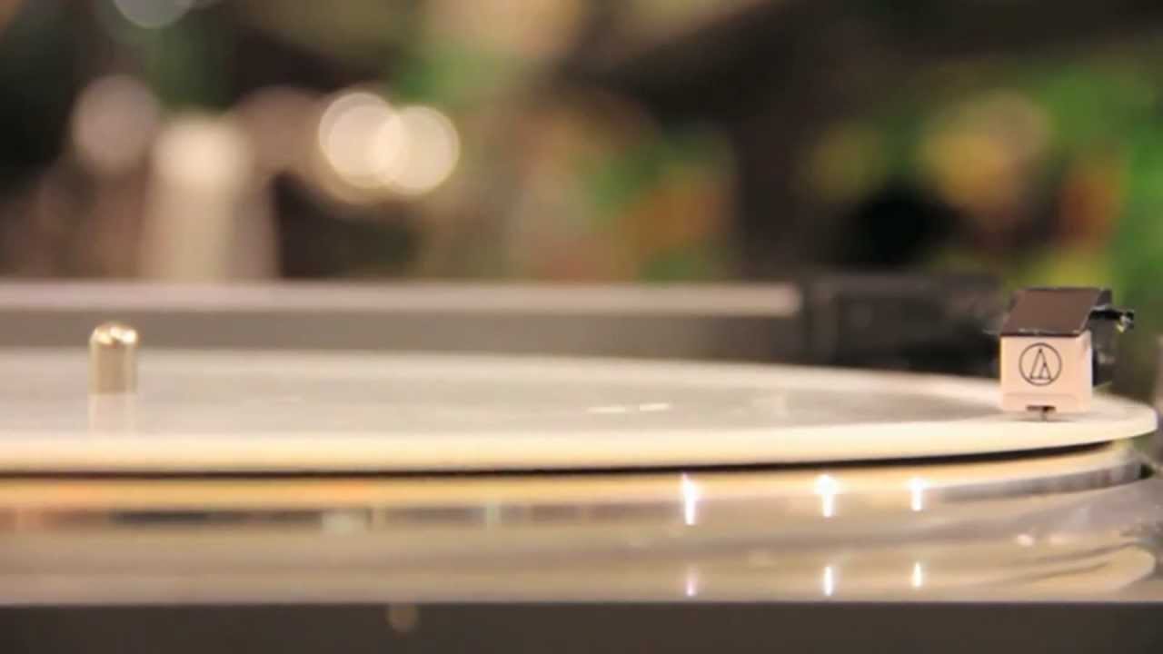 Tocando disco de Vinil/LP criado em impressora 3D