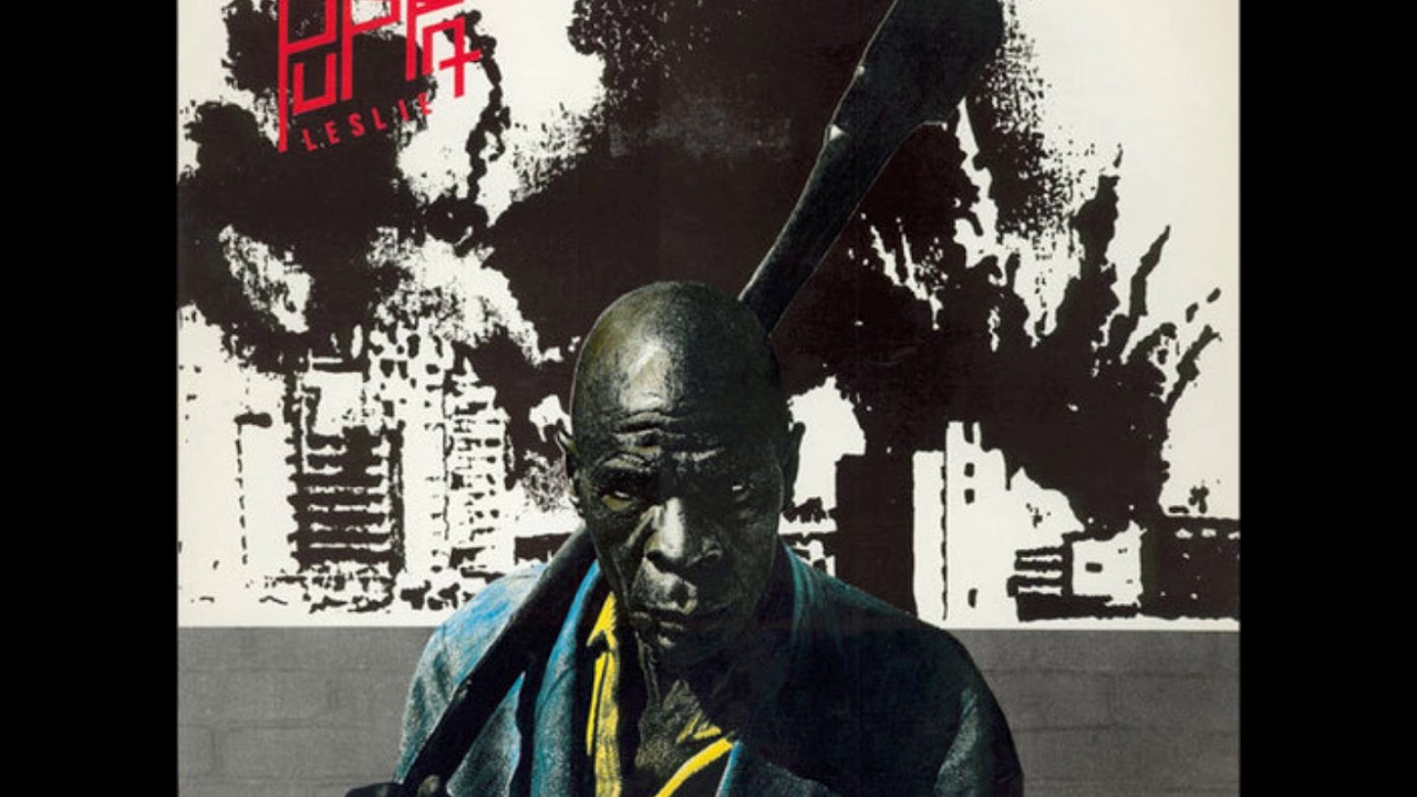 Ausweis & Puppa Leslie-Cours Leslie Cours (Dub)